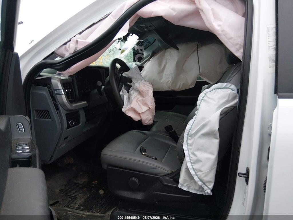 1FD8W3HTXREF15844 2024 FORD F-350 CHASSIS photo no. 6