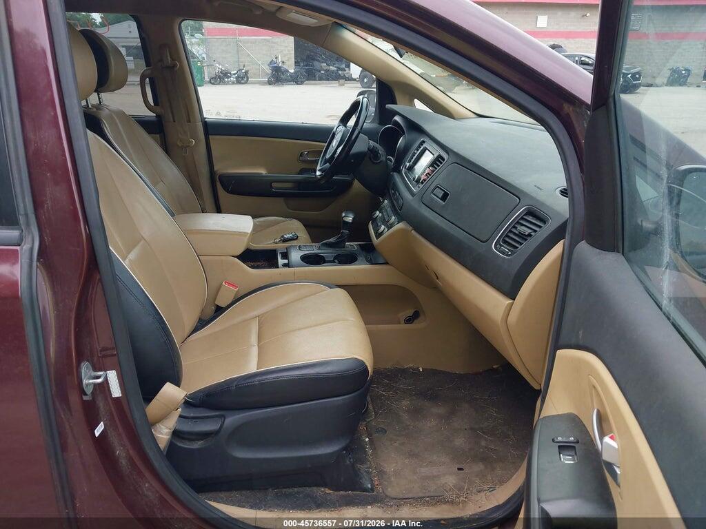 KNDMB5C11H6284681 2017 KIA SEDONA photo no. 5