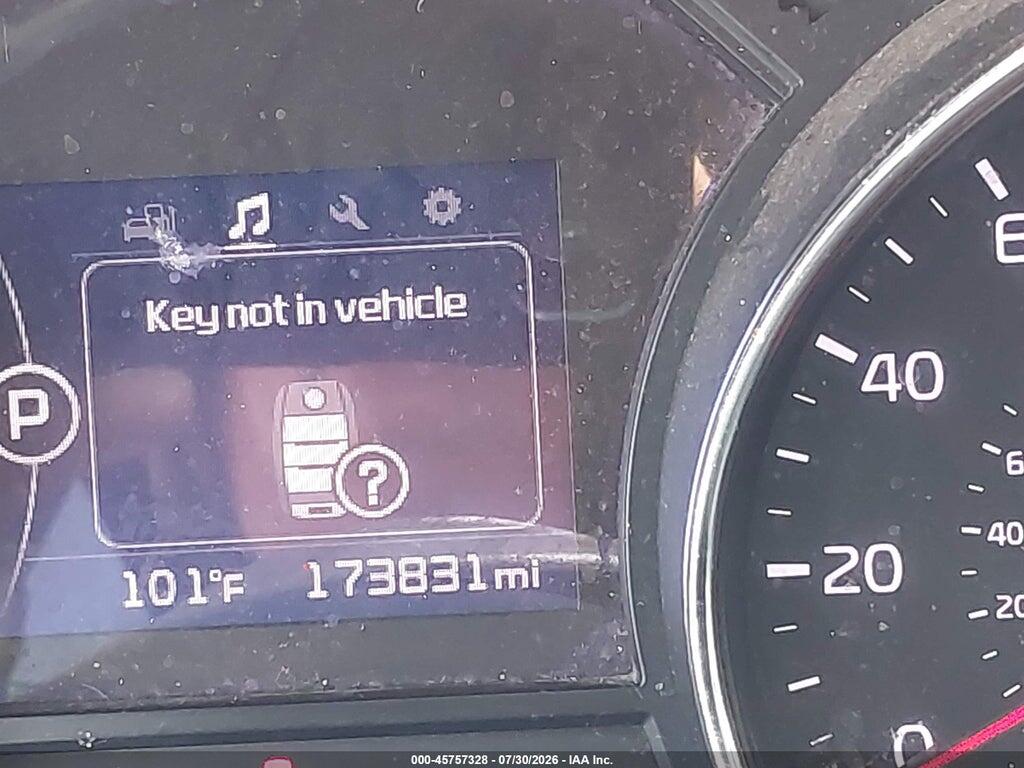 KNDMB5C12H6234369 2017 KIA SEDONA photo no. 7