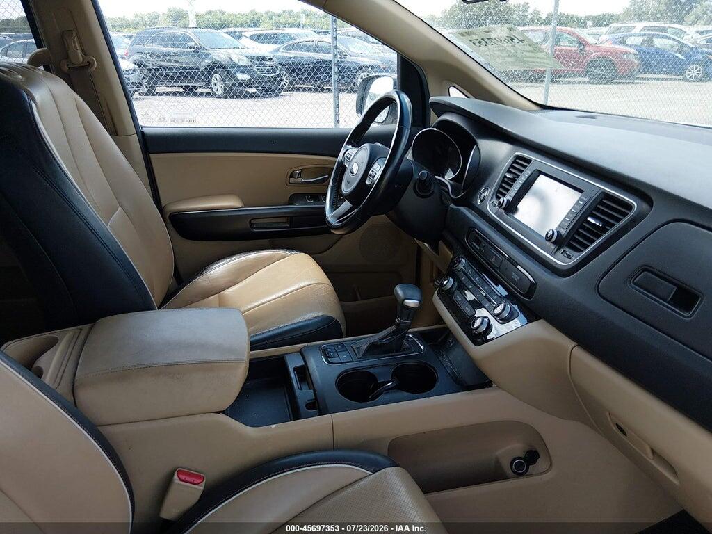 KNDMB5C16H6328772 2017 KIA SEDONA photo no. 5