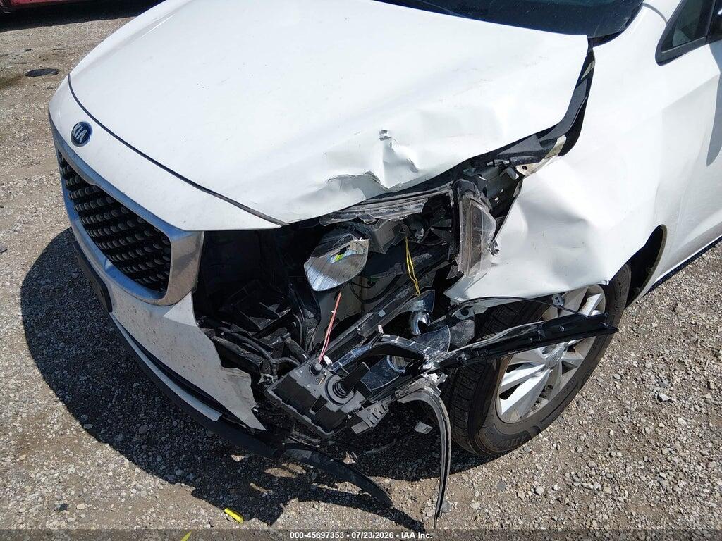 KNDMB5C16H6328772 2017 KIA SEDONA photo no. 6