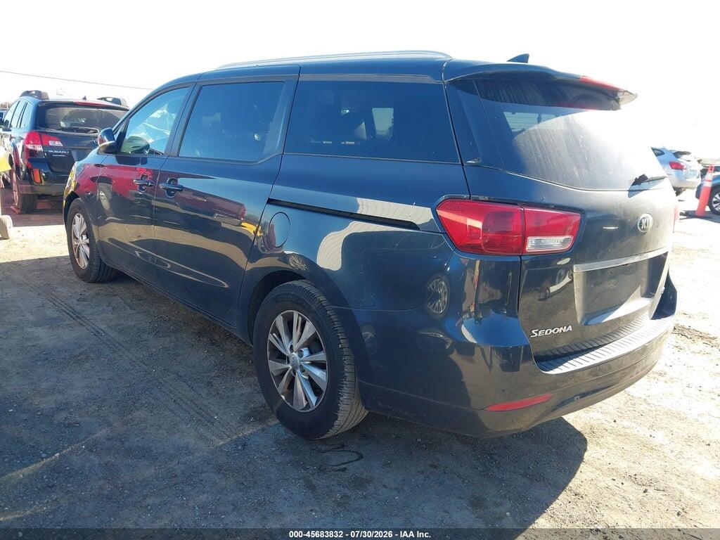 KNDMB5C11H6247923 2017 KIA SEDONA photo no. 3