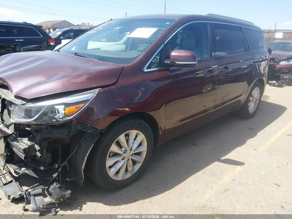 KNDMC5C14H6255656 2017 KIA SEDONA photo no. 2