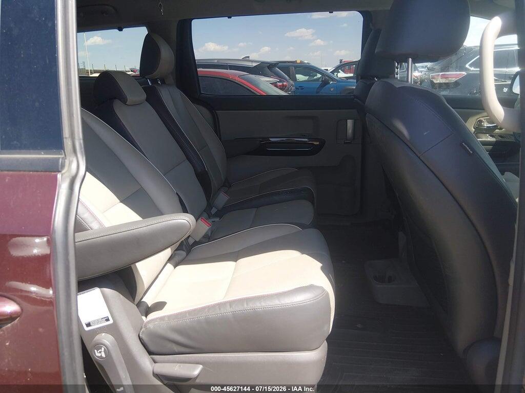 KNDMC5C14H6255656 2017 KIA SEDONA photo no. 8
