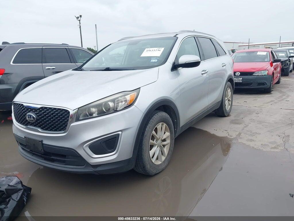 5XYPG4A53HG331737 2017 KIA SORENTO photo no. 2