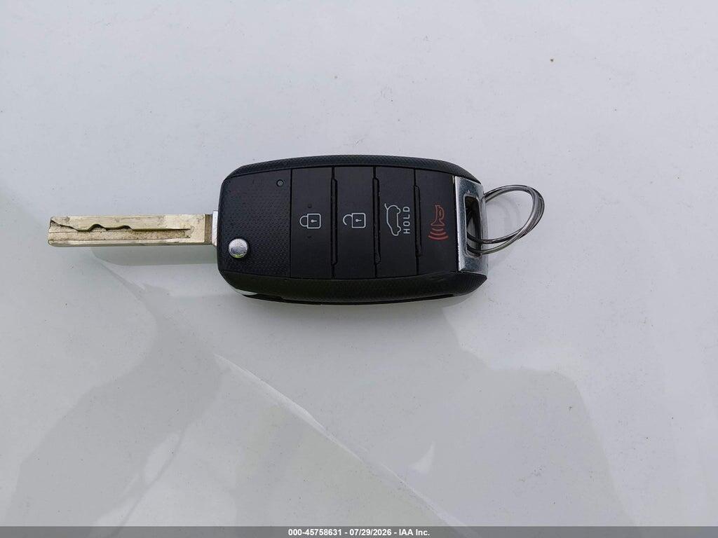 5XYPGDA37HG232255 2017 KIA SORENTO photo no. 11