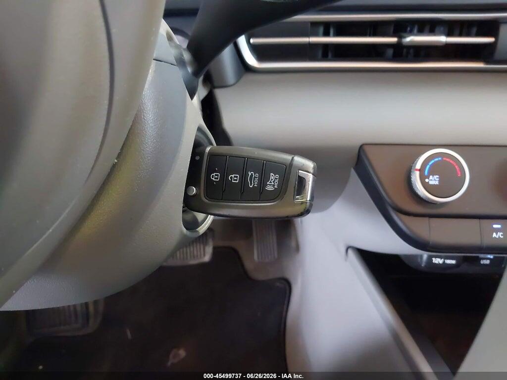 5NPLL4AG6MH042088 2021 HYUNDAI ELANTRA photo no. 11