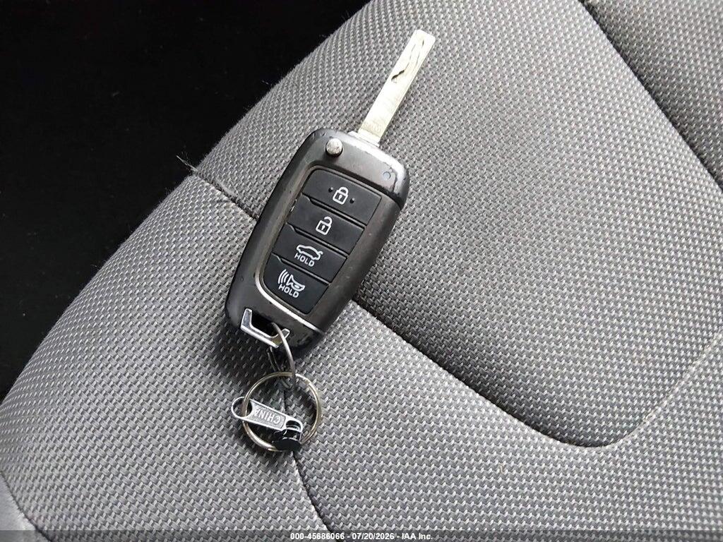 5NPLL4AG3MH050097 2021 HYUNDAI ELANTRA photo no. 11