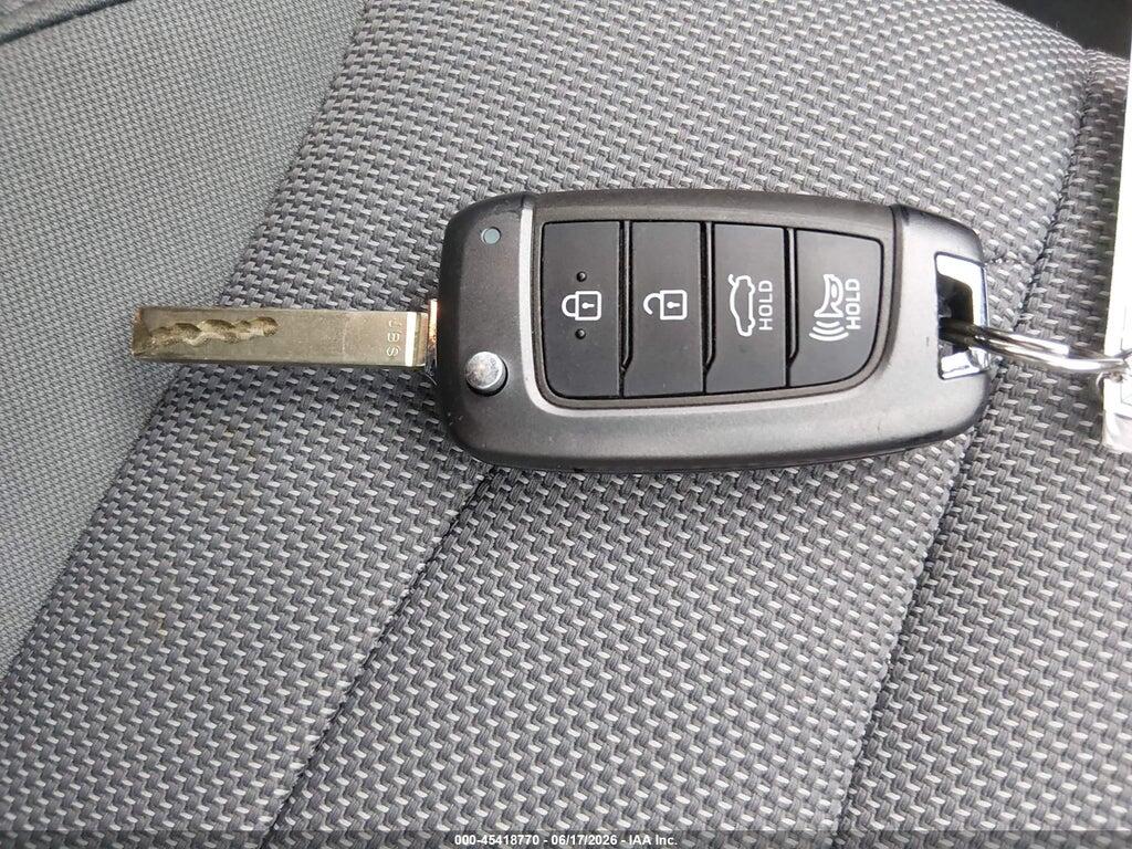 5NPLL4AG1MH049269 2021 HYUNDAI ELANTRA photo no. 11