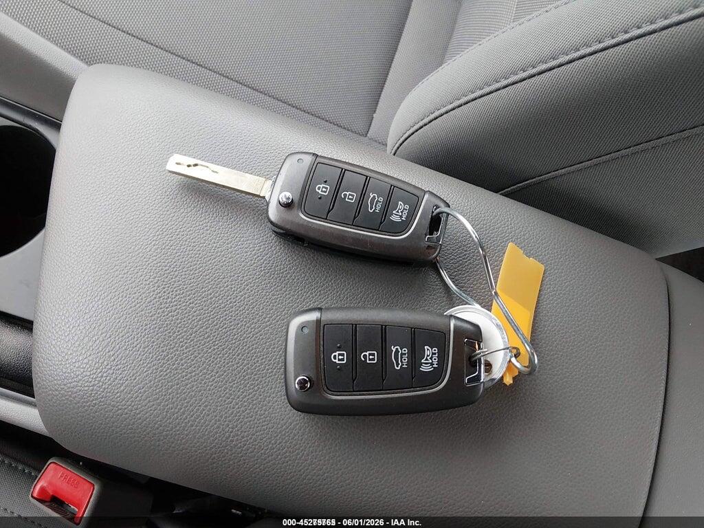 5NPLL4AG1MH047327 2021 HYUNDAI ELANTRA photo no. 11