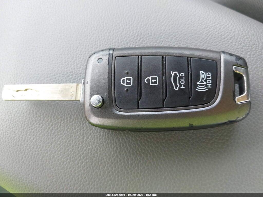 5NPLL4AG5MH042535 2021 HYUNDAI ELANTRA photo no. 11