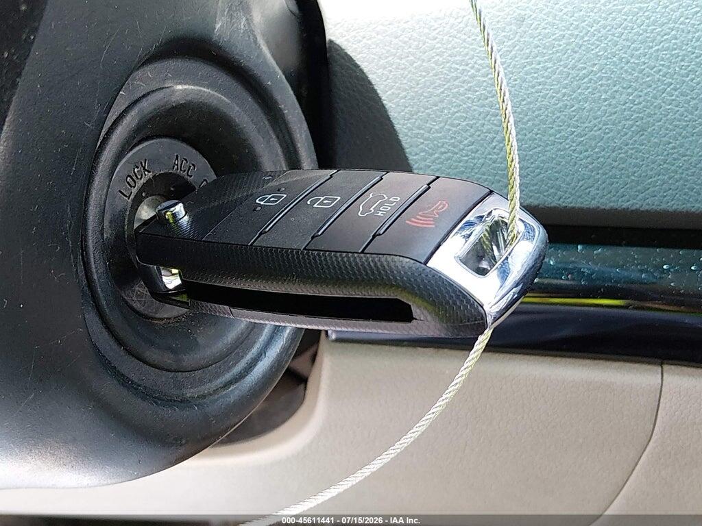 KNDMB5C19G6086008 2016 KIA SEDONA photo no. 11