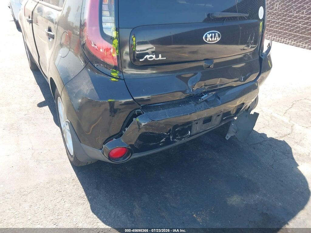 KNDJP3A52G7266018 2016 KIA SOUL photo no. 12