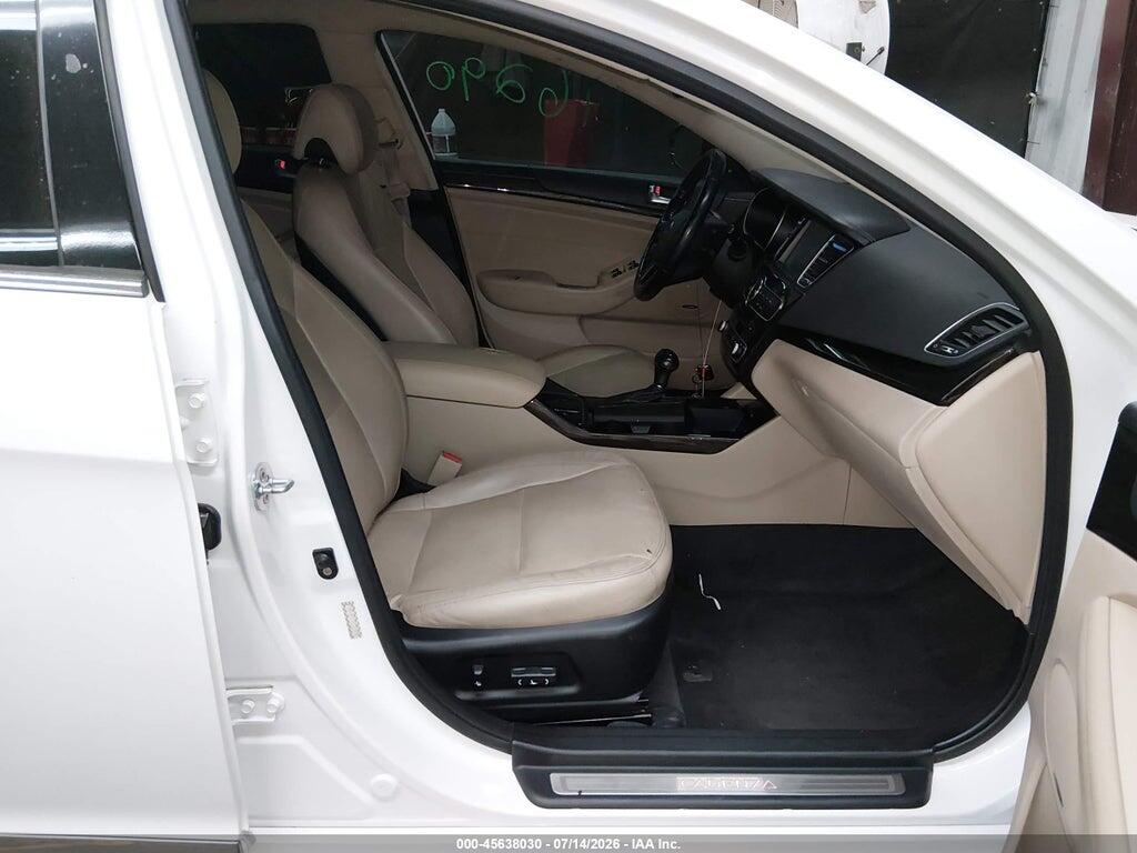 KNALN4D72G5215435 2016 KIA CADENZA photo no. 5