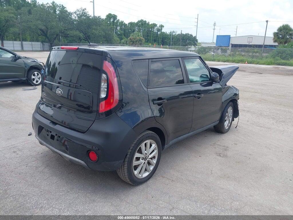 KNDJP3A54H7477299 2017 KIA SOUL photo no. 4