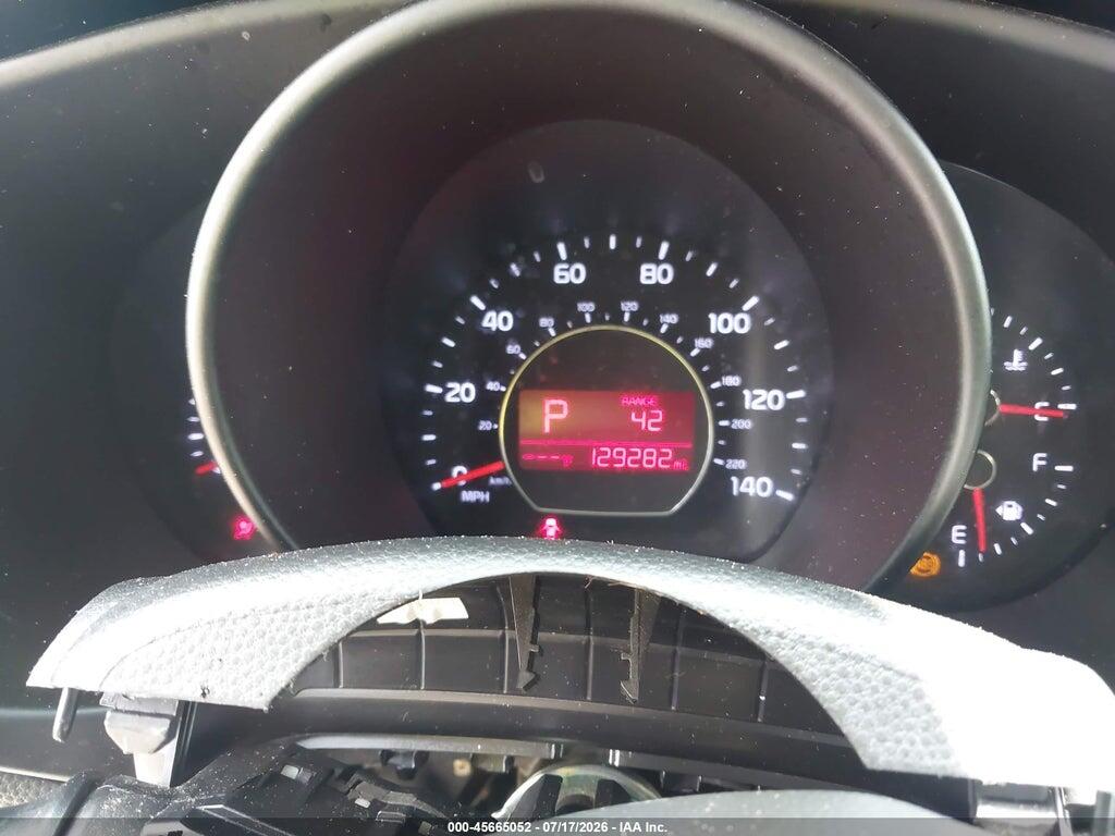 KNDJP3A54H7477299 2017 KIA SOUL photo no. 7
