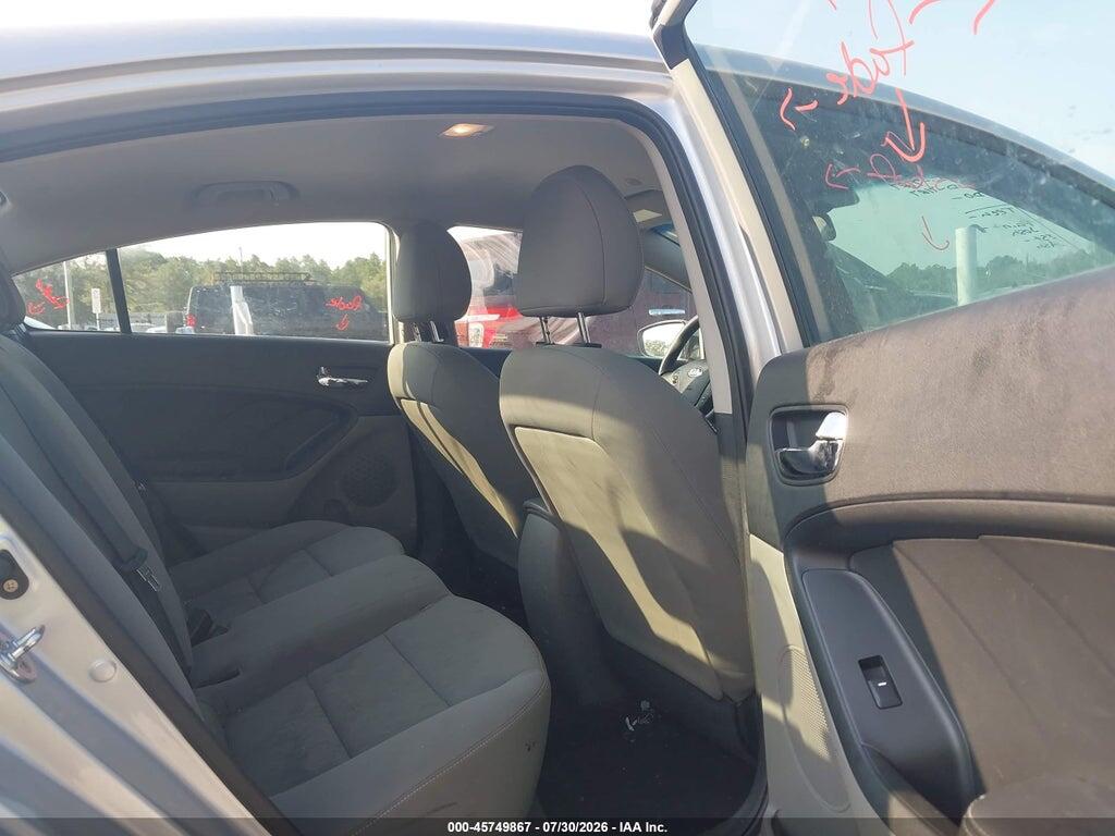 KNAFK4A63G5514109 2016 KIA FORTE photo no. 8