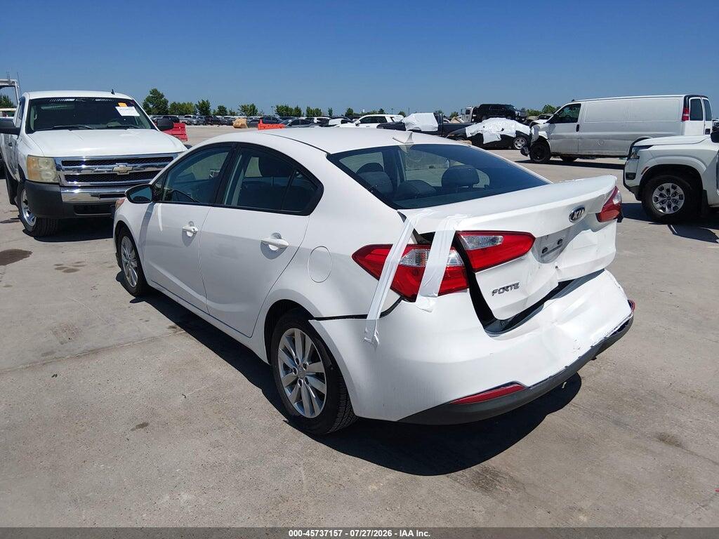 KNAFX4A64G5456707 2016 KIA FORTE photo no. 3
