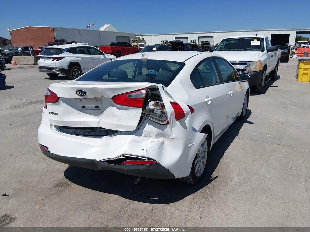 KNAFX4A64G5456707 2016 KIA FORTE photo no. 4