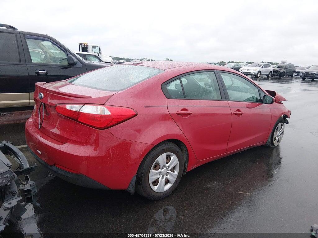 KNAFK4A67G5566083 2016 KIA FORTE photo no. 4