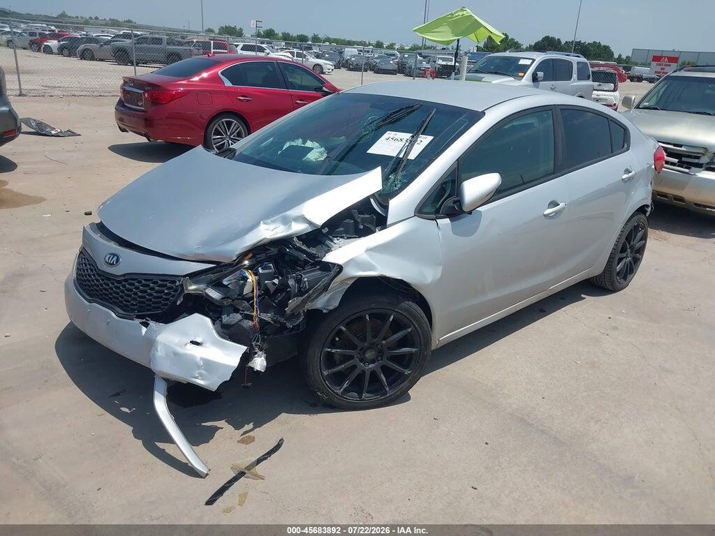 KNAFX4A67G5608625 2016 KIA FORTE photo no. 2