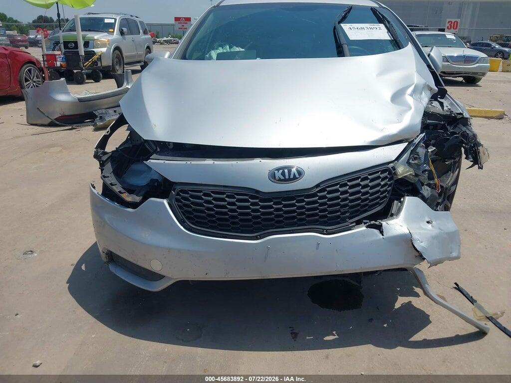 KNAFX4A67G5608625 2016 KIA FORTE photo no. 6