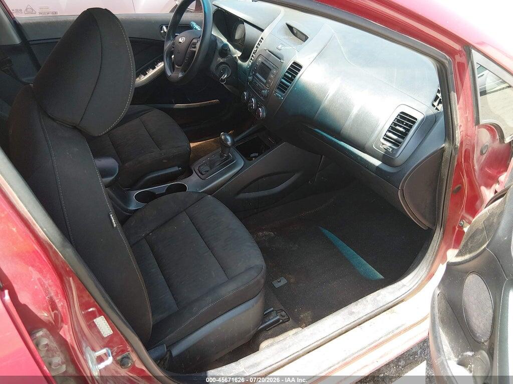 KNAFK4A66G5605407 2016 KIA FORTE photo no. 5