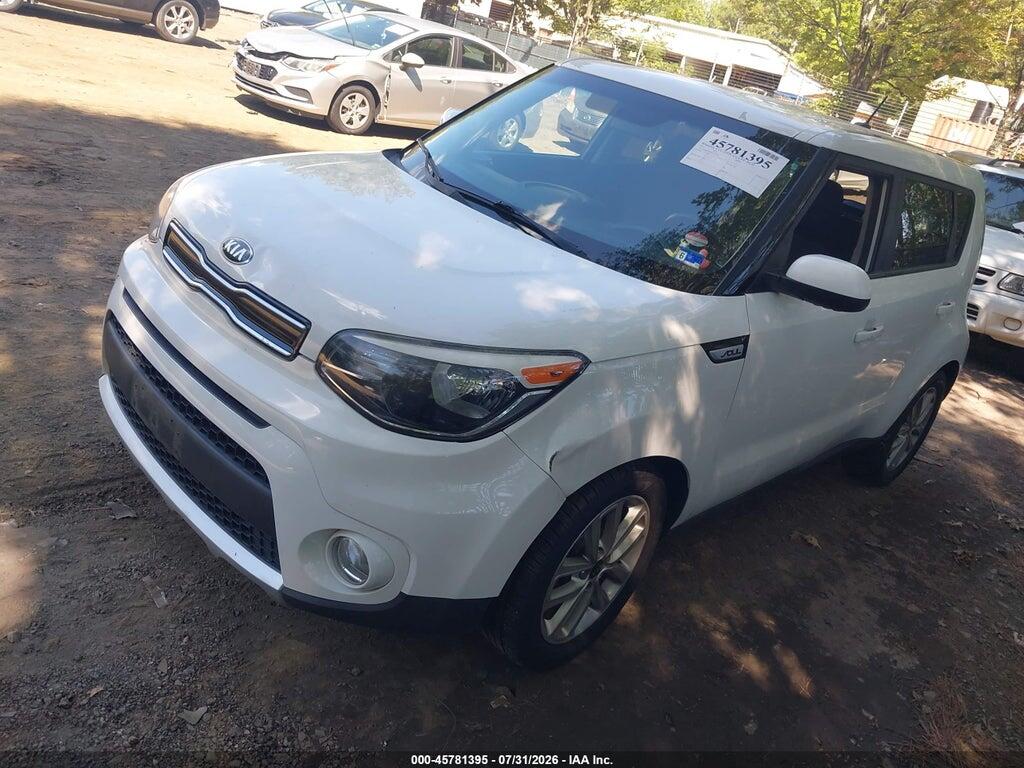 KNDJP3A56H7437385 2017 KIA SOUL photo no. 2