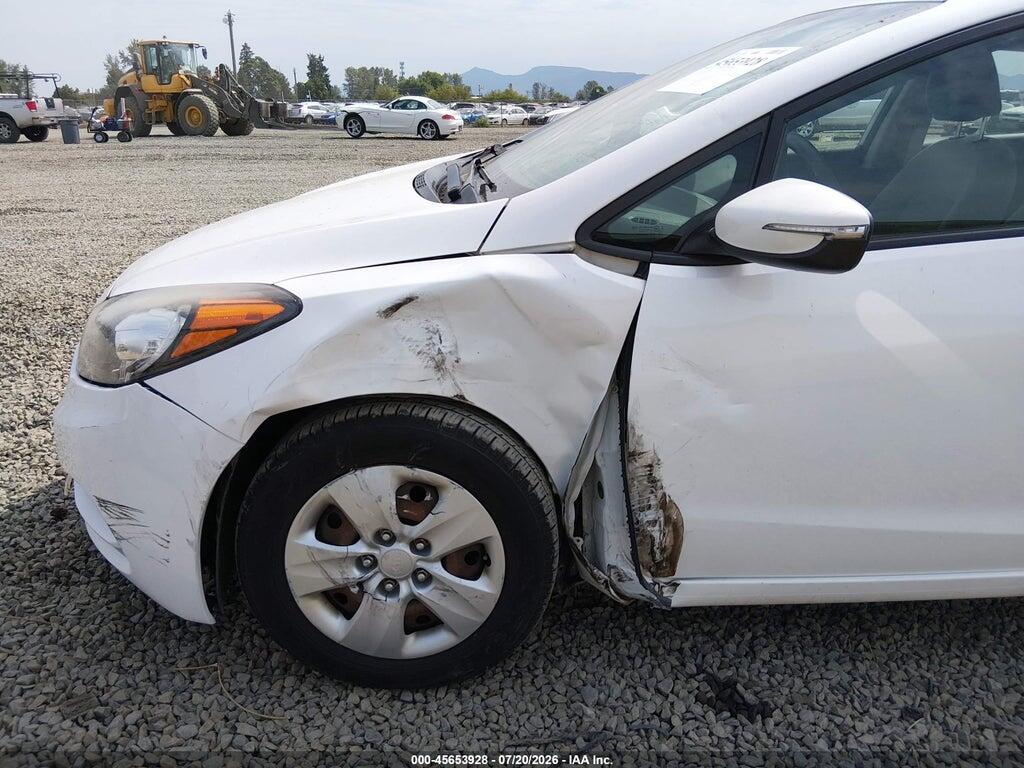 KNAFX4A64G5533155 2016 KIA FORTE photo no. 6
