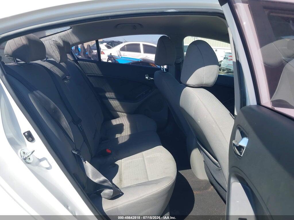 KNAFX4A68G5577353 2016 KIA FORTE photo no. 8