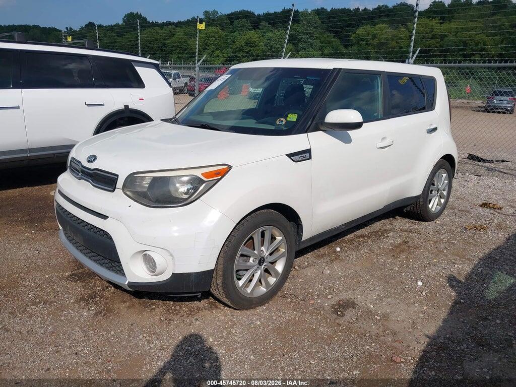 KNDJP3A53H7463975 2017 KIA SOUL photo no. 2