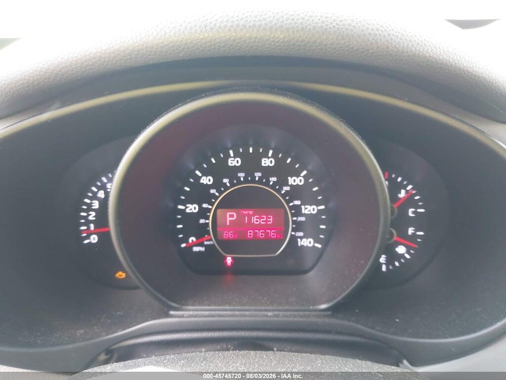 KNDJP3A53H7463975 2017 KIA SOUL photo no. 7