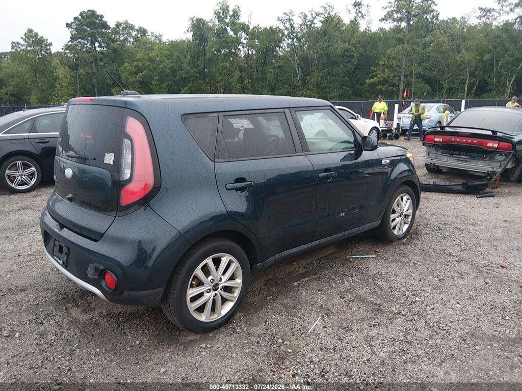 KNDJP3A52H7477866 2017 KIA SOUL photo no. 4