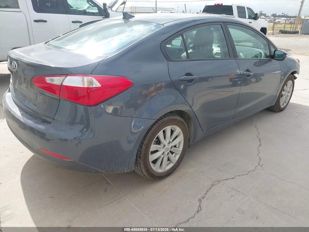 KNAFX4A6XG5541440 2016 KIA FORTE photo no. 4