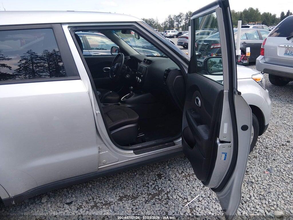 KNDJN2A24H7470682 2017 KIA SOUL photo no. 5