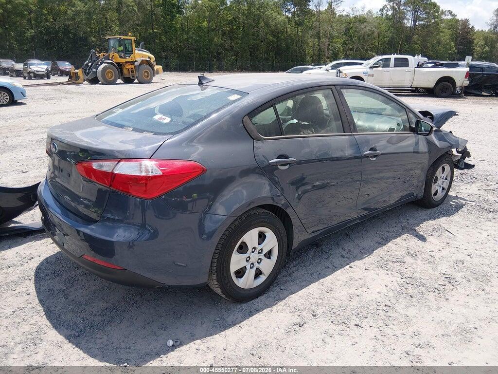 KNAFX4A63G5520798 2016 KIA FORTE photo no. 4