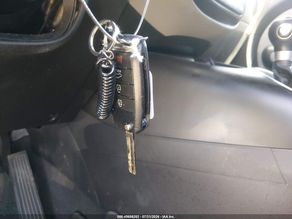 KNDJP3A55H7467316 2017 KIA SOUL photo no. 11