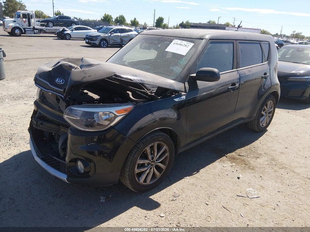 KNDJP3A55H7467316 2017 KIA SOUL photo no. 2