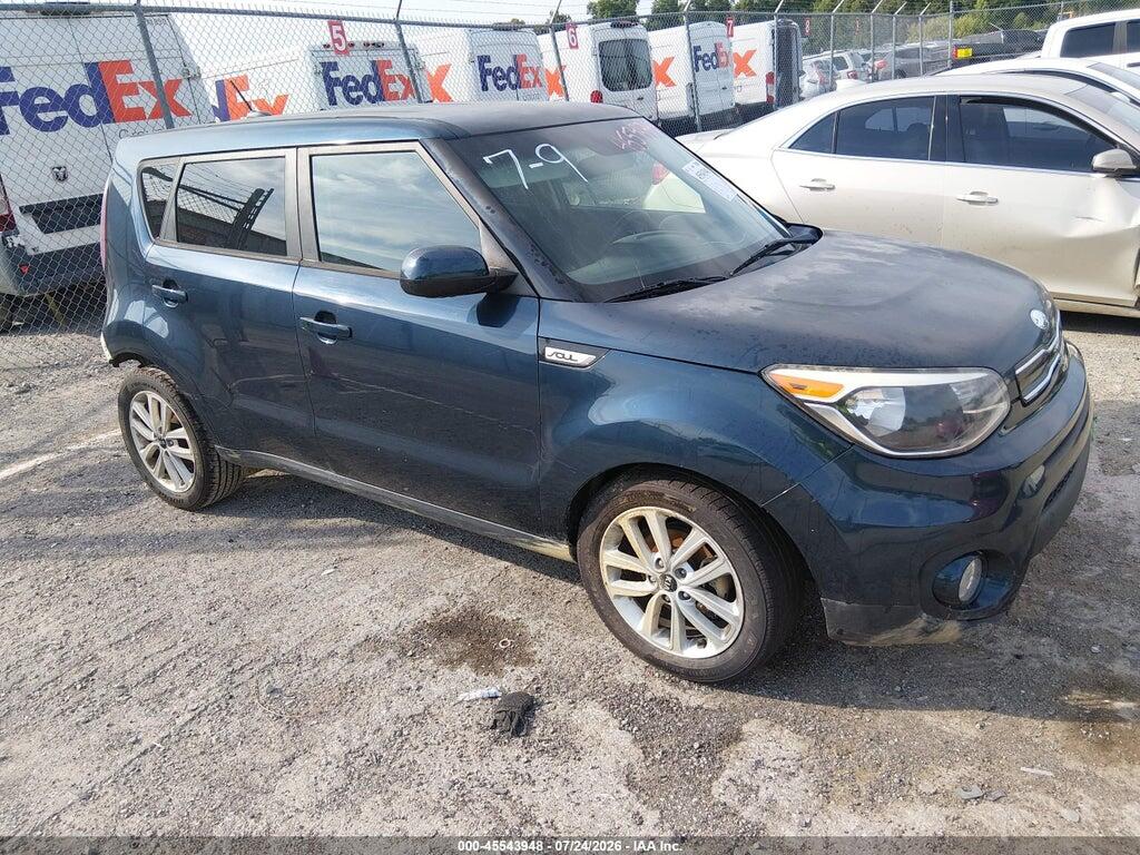 KNDJP3A53H7422892 2017 KIA SOUL photo no. 1