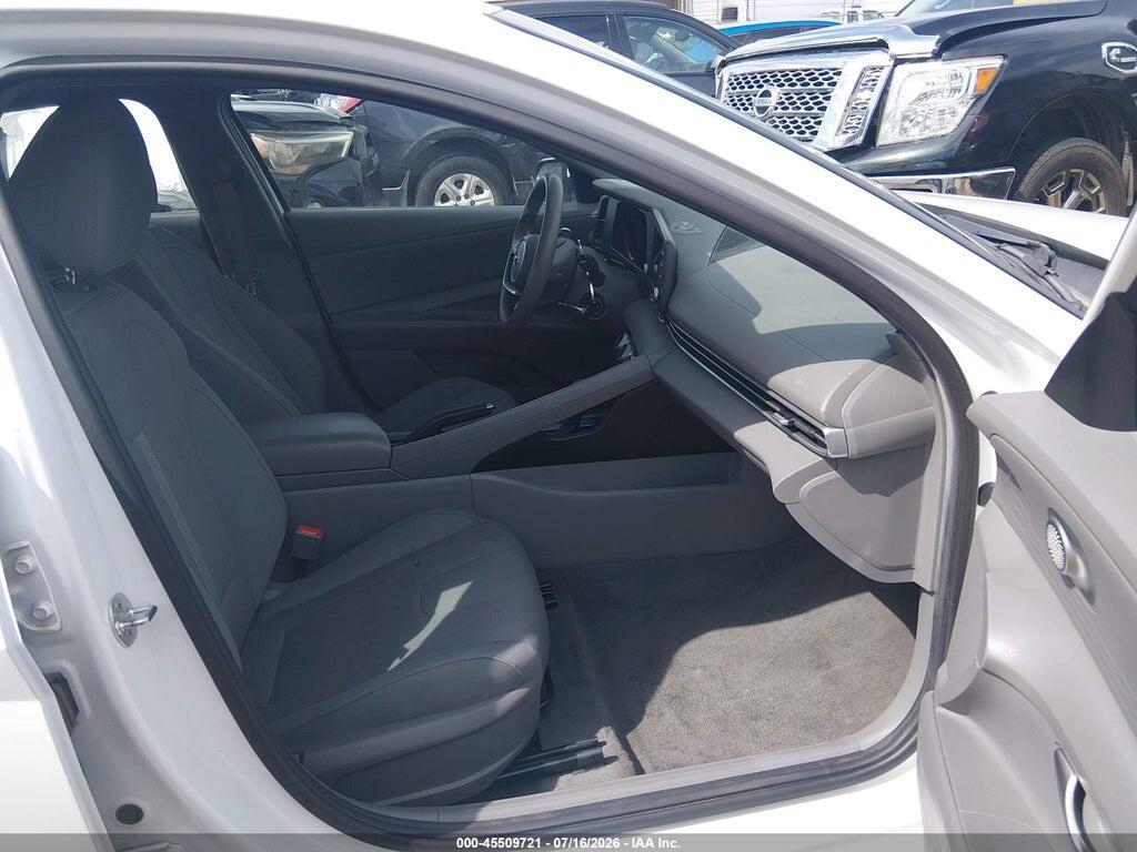 5NPLL4AG5MH047525 2021 HYUNDAI ELANTRA photo no. 5