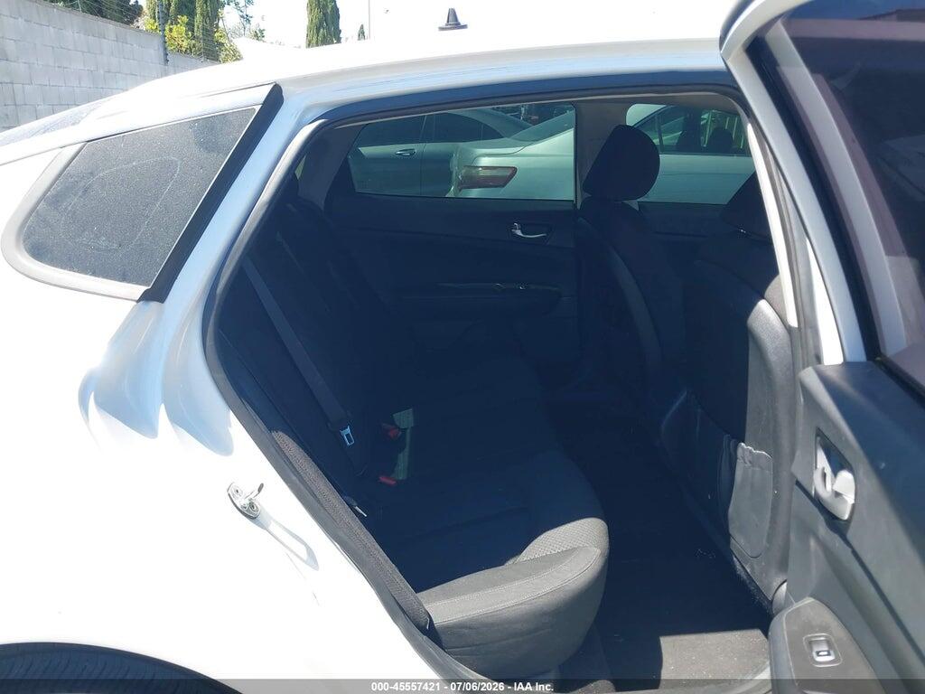 KNAGT4L34G5086801 2016 KIA OPTIMA photo no. 8