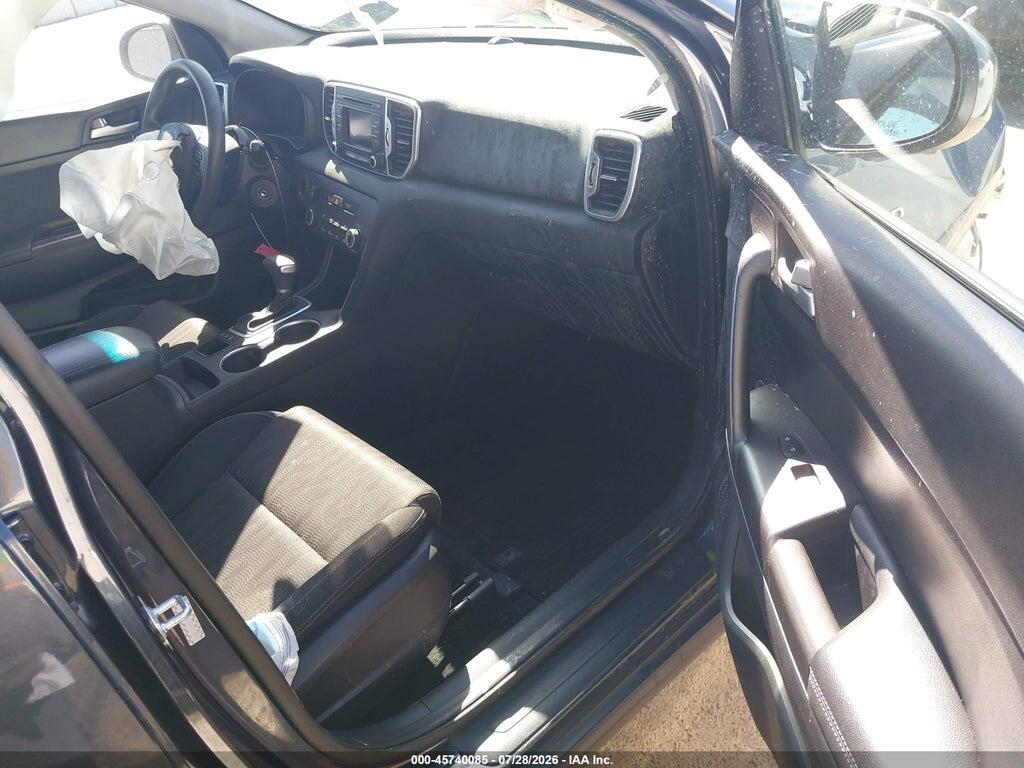 KNDPMCAC0H7277098 2017 KIA SPORTAGE photo no. 5