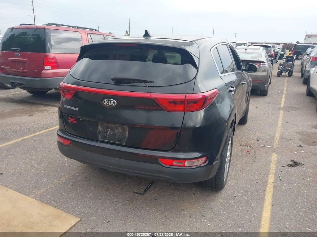 KNDPMCAC2H7114033 2017 KIA SPORTAGE photo no. 4