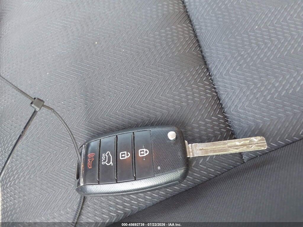KNDPM3AC2H7085391 2017 KIA SPORTAGE photo no. 11