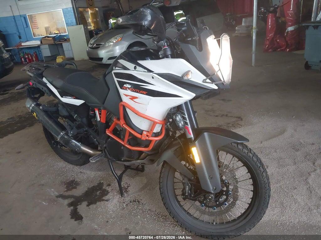 VBKV49404HM978898 2017 KTM 1090 photo no. 12