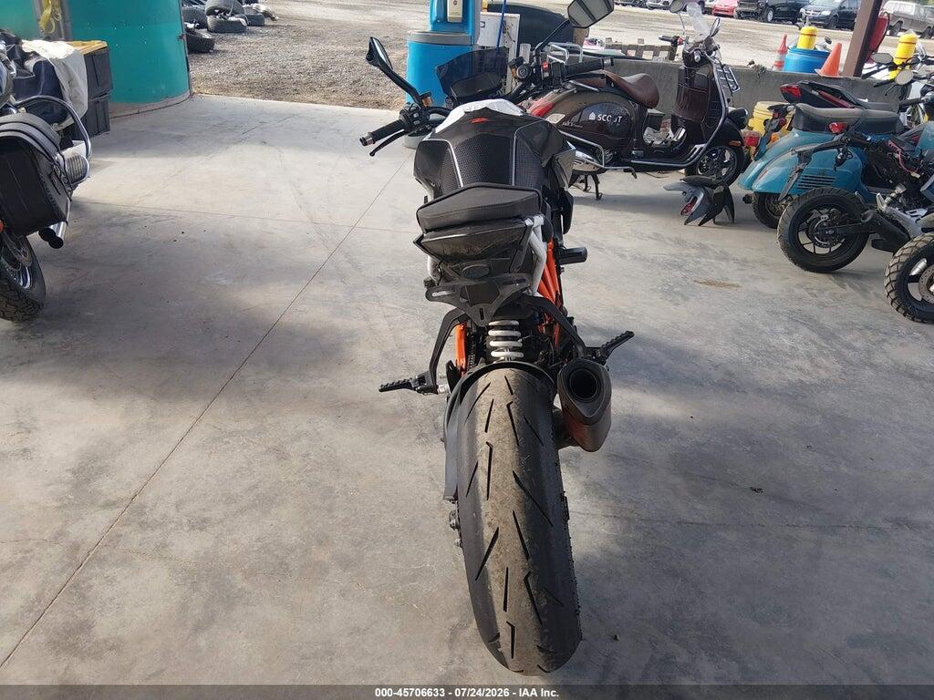 VBKV39406HM961118 2017 KTM 1290 photo no. 6