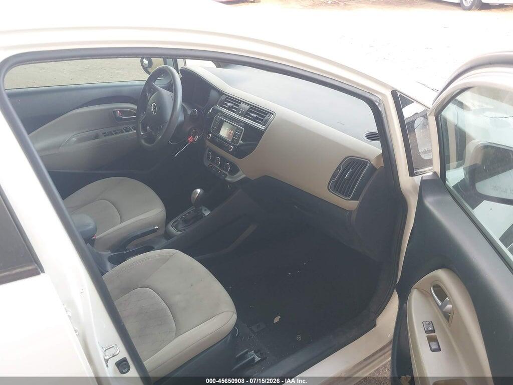KNADN5A35G6645093 2016 KIA RIO photo no. 5