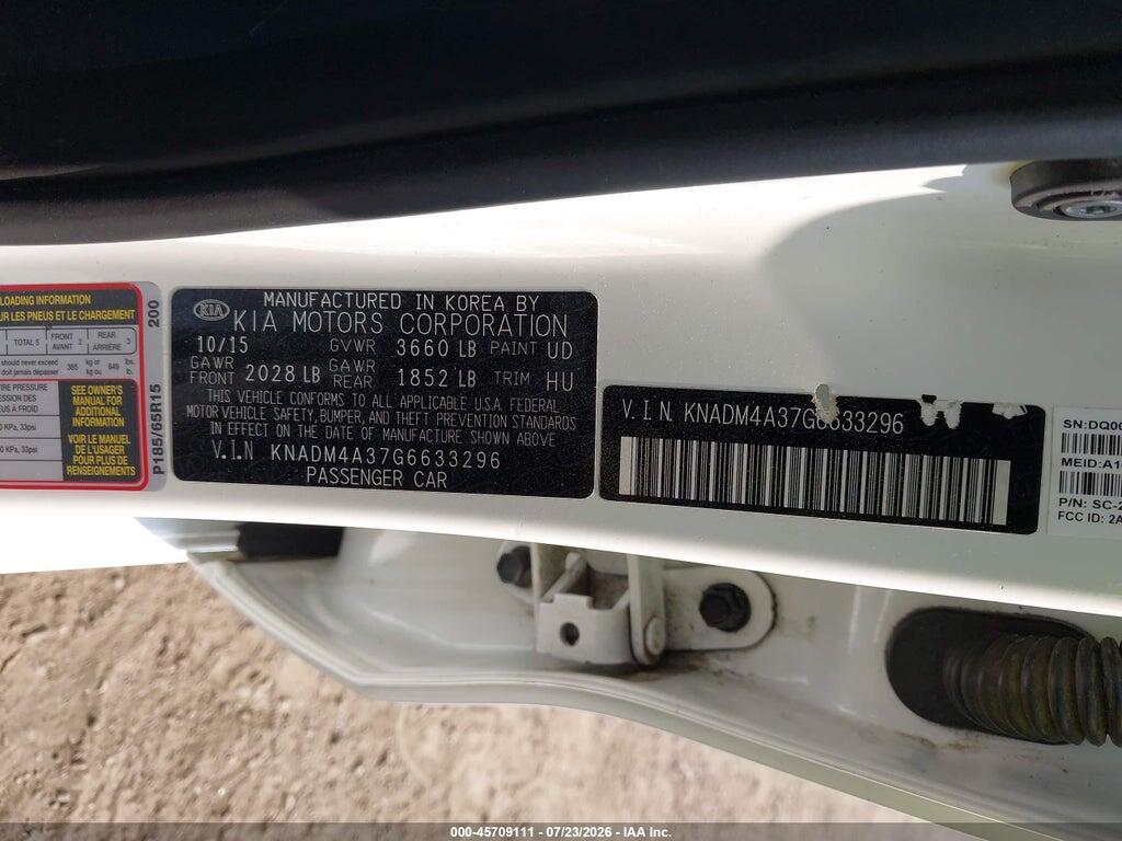KNADM4A37G6633296 2016 KIA RIO photo no. 9