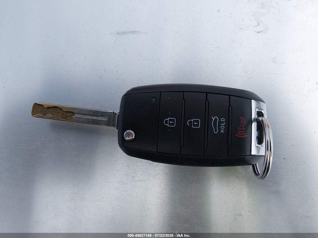 KNADM4A35G6565189 2016 KIA RIO photo no. 11