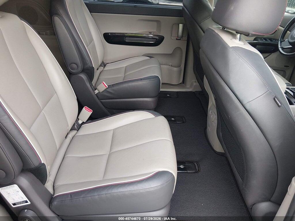 KNDMC5C17G6183155 2016 KIA SEDONA photo no. 8